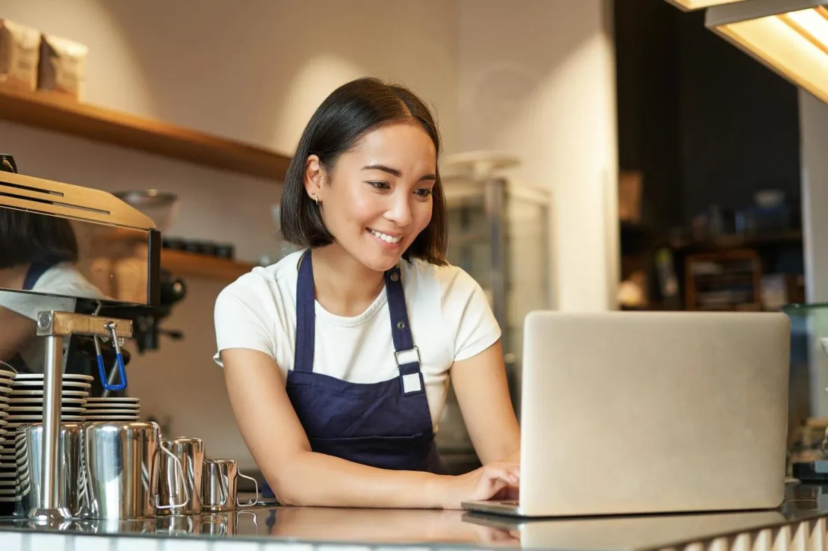 For small businesses, managing cash flow while keeping operations running smoothly is critical.