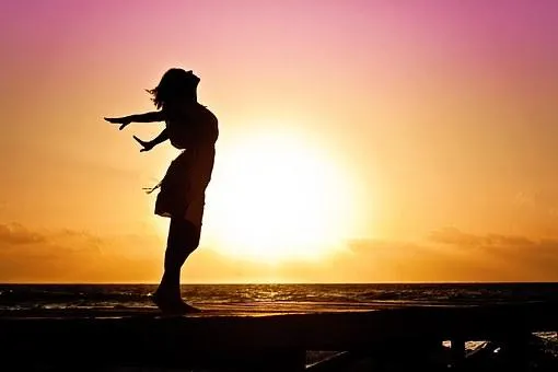 Women in sunset