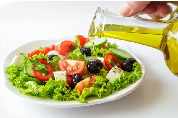 Mediterranean Diet Cuts Womenโs Cardiovascular Disease And Death Risk By Nearly 25%