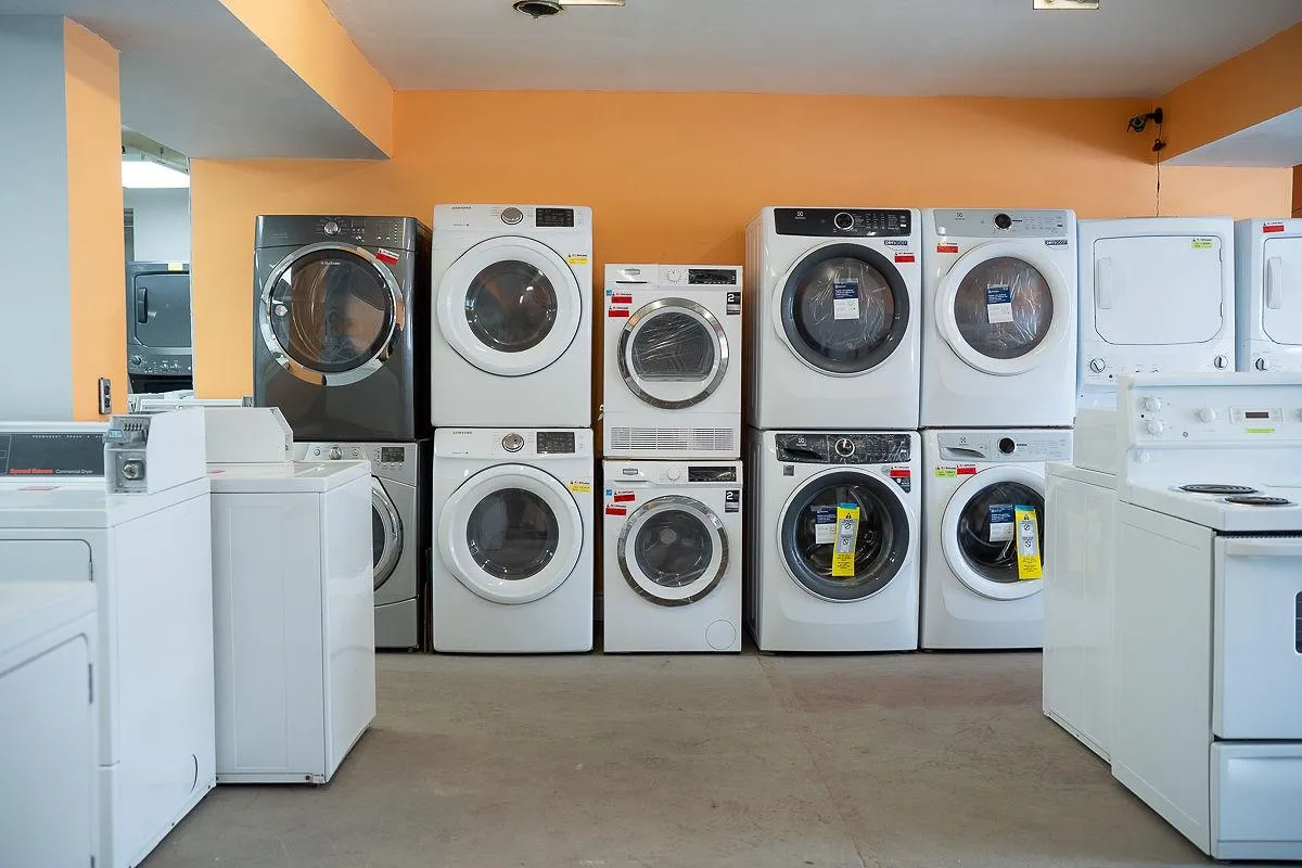 Washing machines in the Al's Appliance showroom.