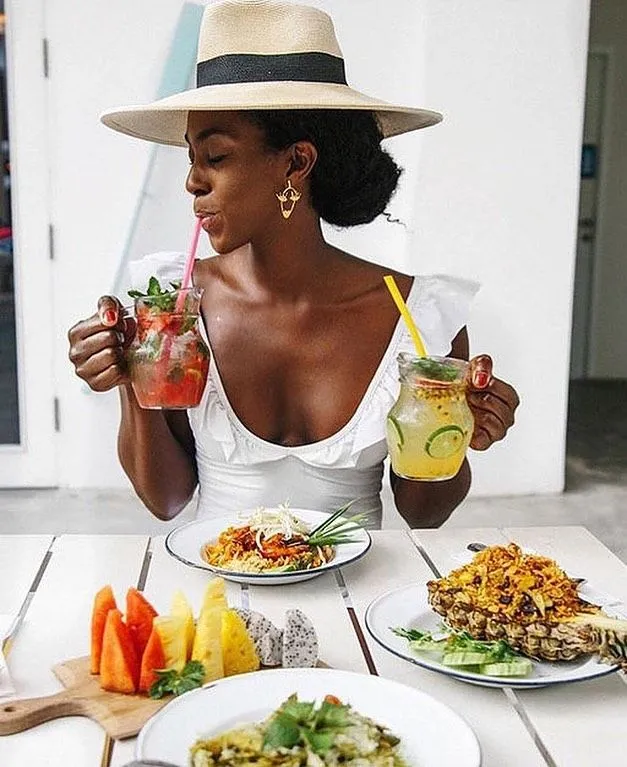 A woman practising healthy lifestyle in her choice of foods.