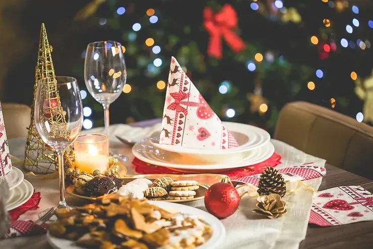 holiday table
