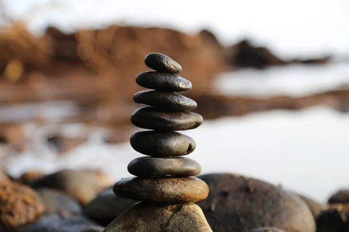 rocks aligned with each other