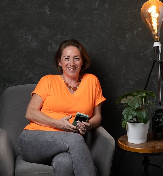 Nicola J Barnett | Profit & Growth Business Advisor Helping passionate owners build high-performing businesses. Control. Confidence. Success.