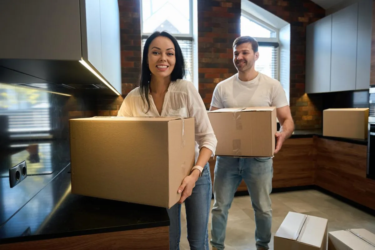 Woman and Man Moving Boxes Realtor Pataskala Ohio