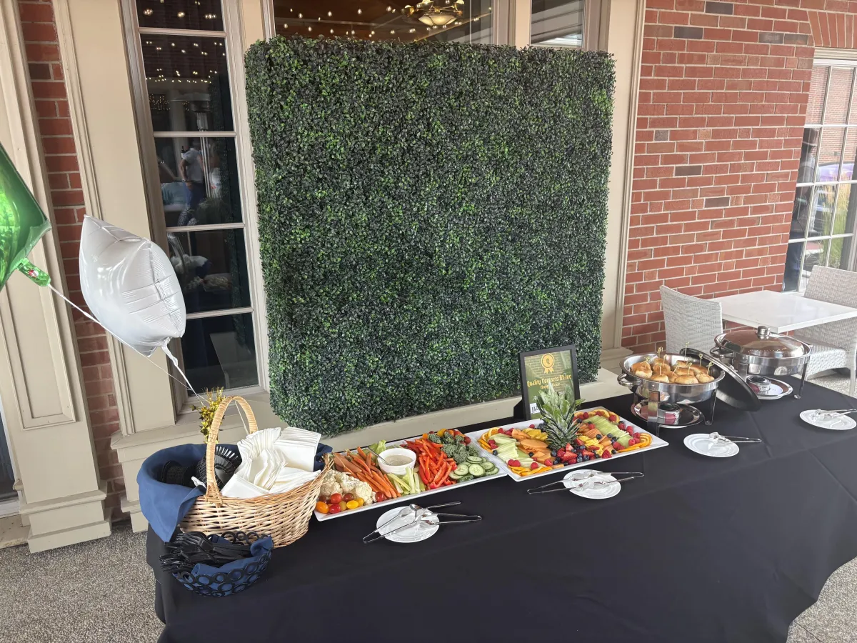 Jazzboline buffet table
