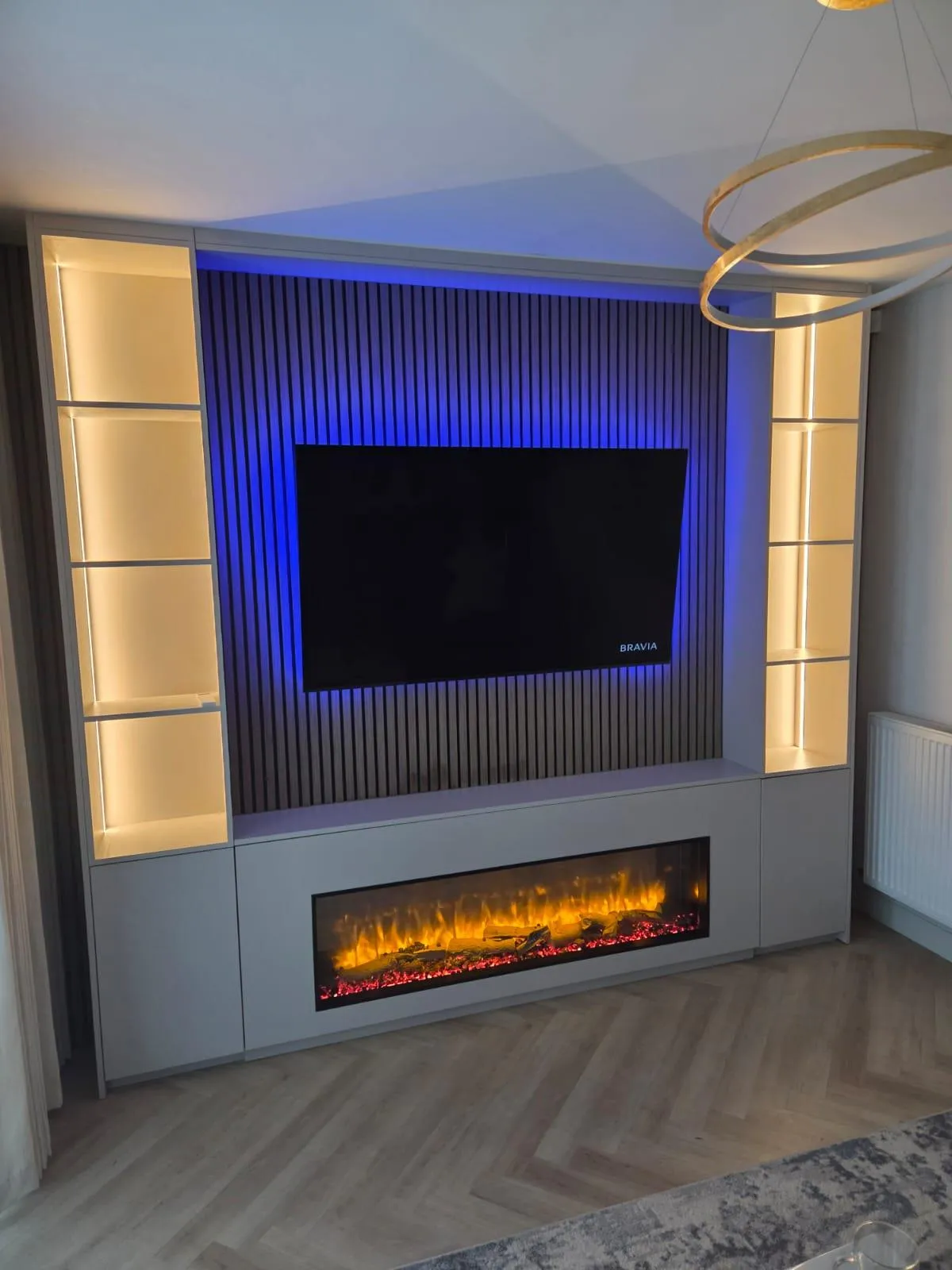 Transform your Edinburgh home with stylish built-in furniture solutions. Discover custom designs that optimize space and enhance your living experience today!