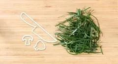 如何切出幼細均勻嘅蔥絲?