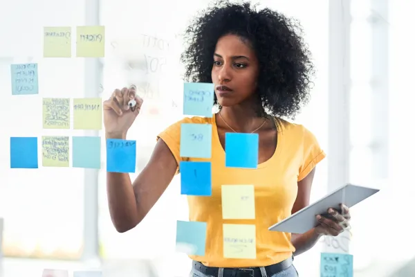 Strategic Year-End Tax Planning for High-Growth Businesses Photo by Canva