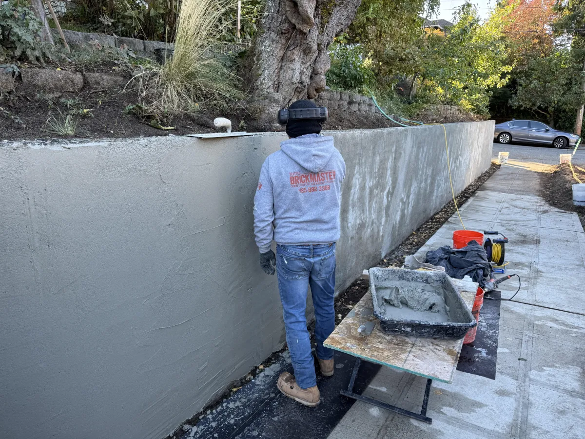 Retaining Wall Repair Seattle: Fix Cracks & Water Damage in Ballard | Seattle Brickmaster