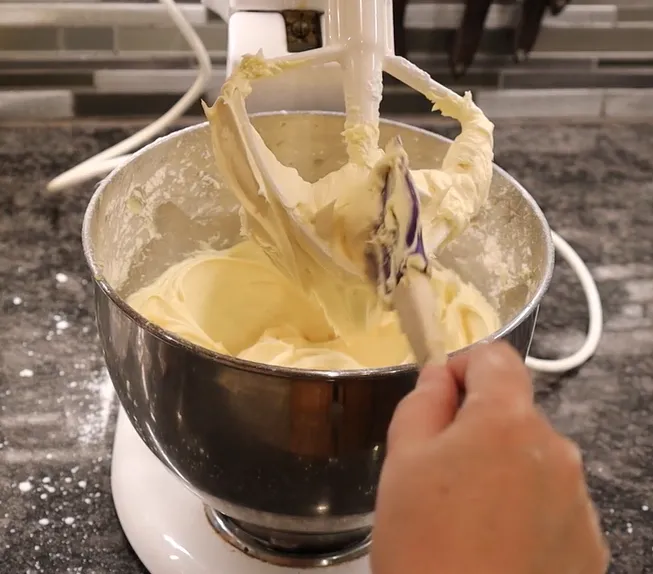 Classic Vanilla Buttercream Frosting