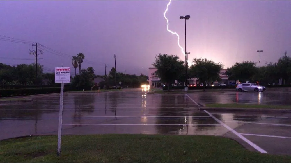 Houston Summer Storm Preparedness: Protecting Your Home and Family