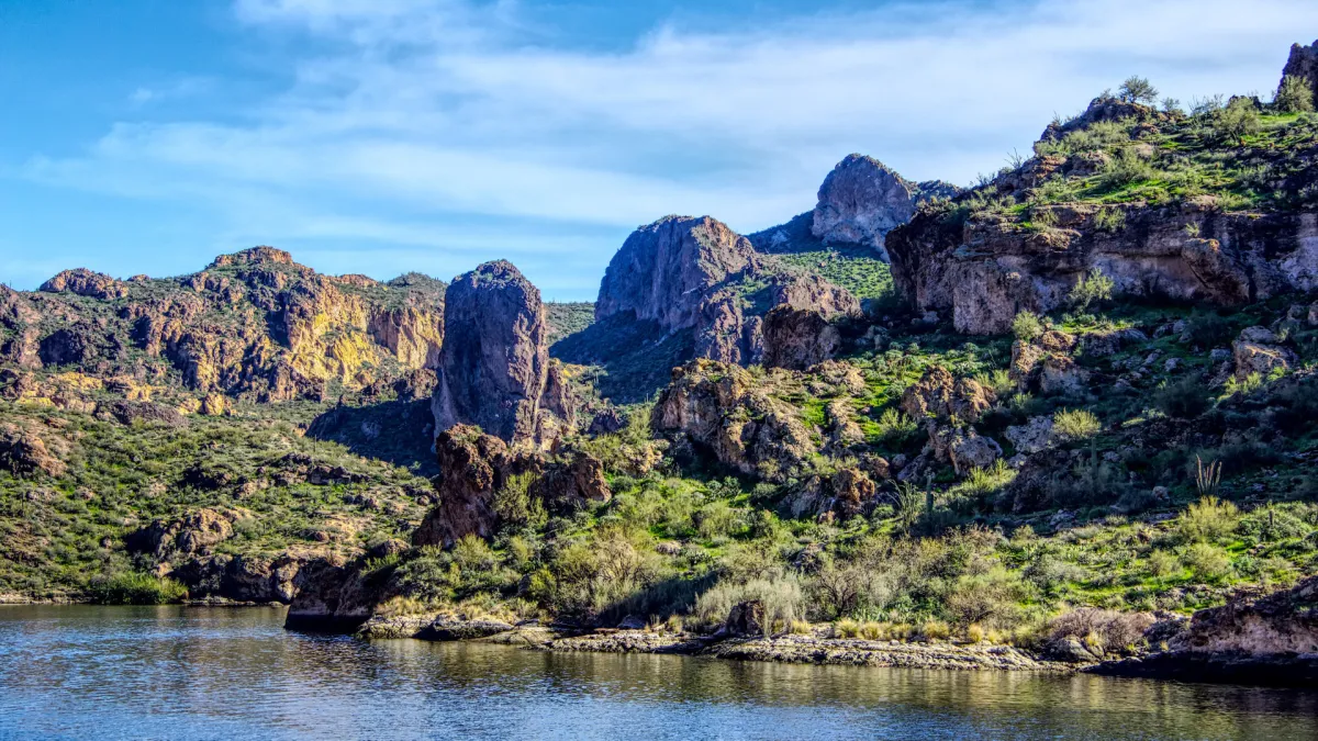 Discover the Magic of Visiting Lake Pleasant