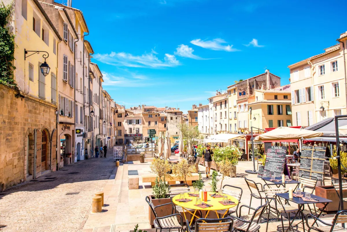 Schéma d'un tunnel de vente optimisé par l'agence Propuls'Lead pour entreprises d'Aix-en-Provence