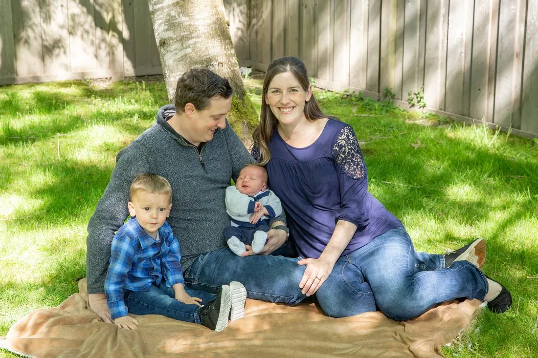 How to Do a Social Distancing Newborn Session