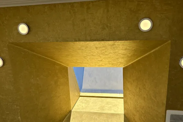 Turning Ceilings into Art with Gold Metallic Venetian Plaster