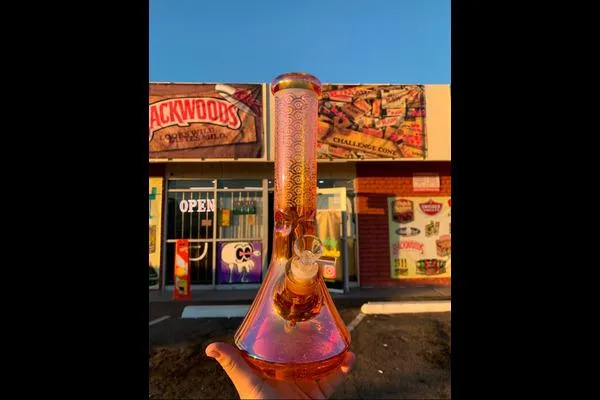 Top 5 Things to Look for in a Quality Smoke Shop in Phoenix