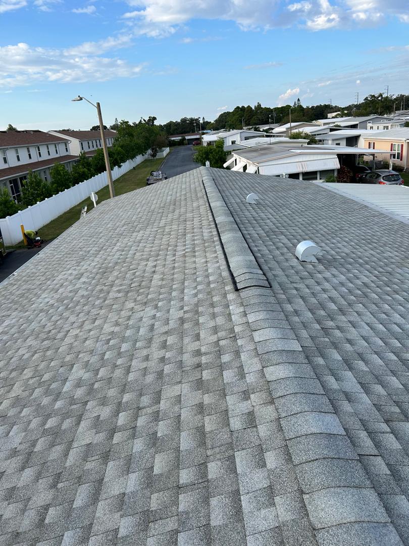 Shingle Roof Replacement - GAF Timberline HDZ Birchwood - St. Petersburg, FL