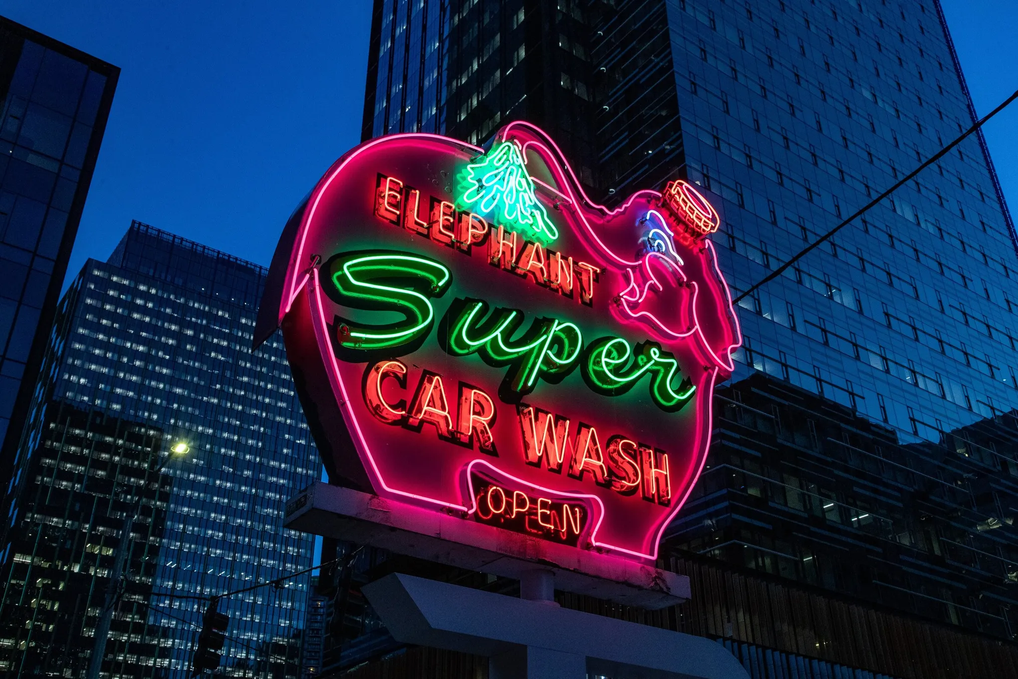 Seattle’s Most Lovable Landmark: The Pink Elephant Car Wash Sign