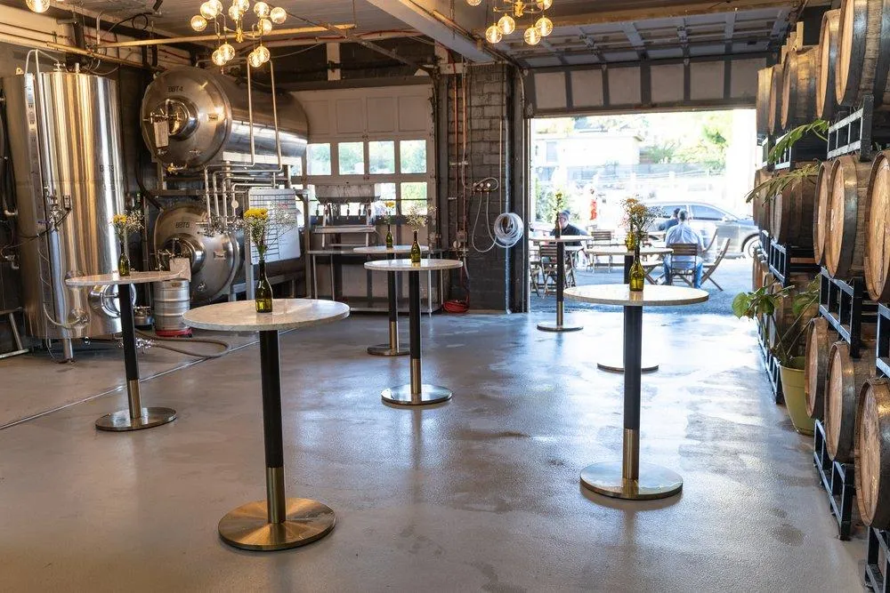 Ravenna Brewing Company: Where Chill Pints and Community Vibes Flow Like Hop-Infused Magic