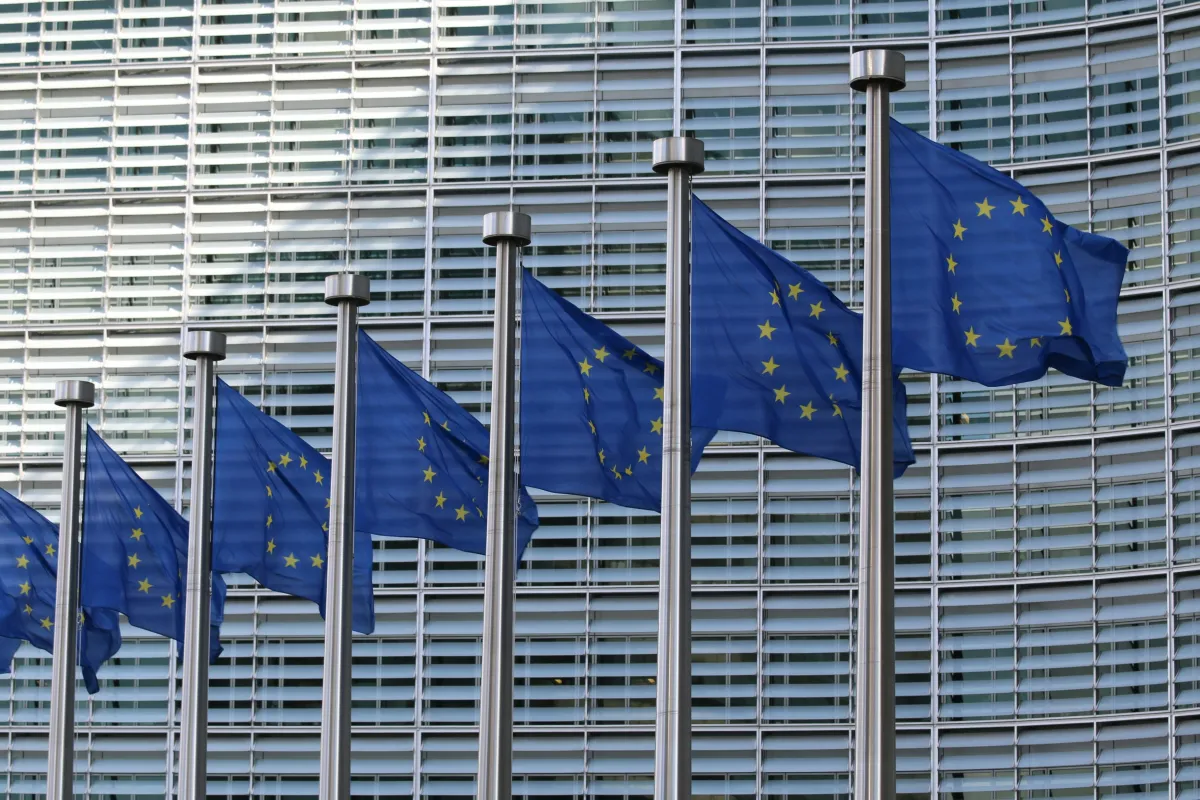 The Great Capital Rotation: Why Money is Flowing from US to European Equities in 2025