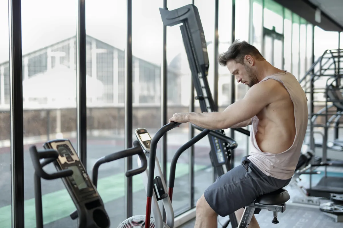 Stop Starving Your Cardio (The Performance Fueling Framework Most Athletes Get Wrong) - Paul Oneid