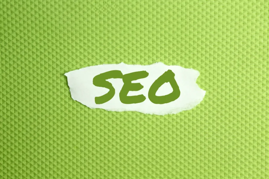 SEO on Green Background