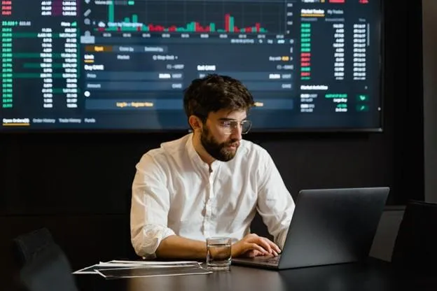 The Road to Professional Trading: What to Expect and How to Prepare πΊοΈ