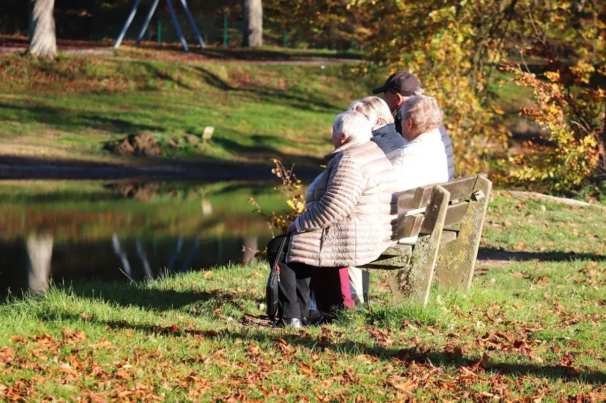 old people, senior, senior citizens, golden age, mature, holistic, holistic health, holistic wellness, sustainable wellness, health practices