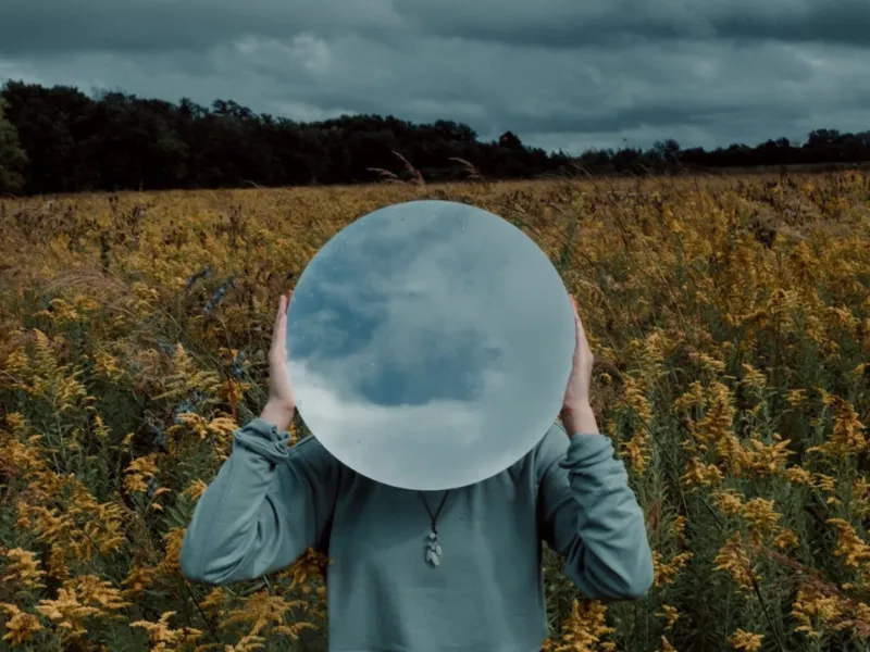 Lost in Traffic when the Road is Clear