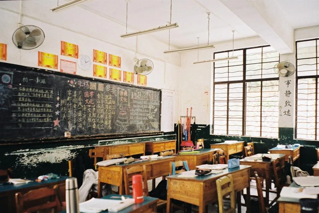 How a Chemistry 30 Tutor Can Skyrocket Your Grades in Just Weeks!