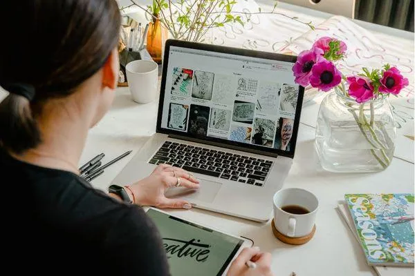 graphic design woman laptop