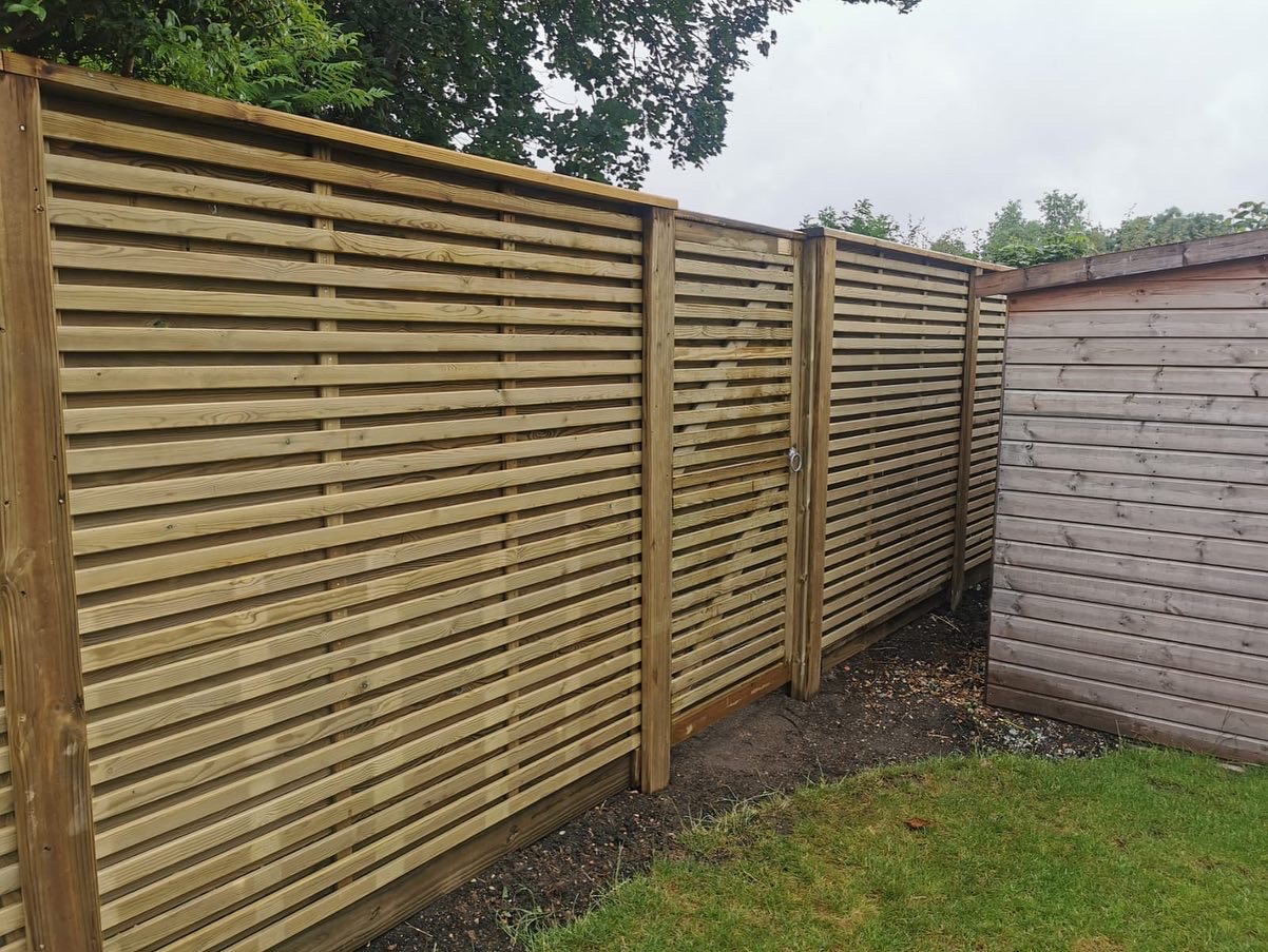 Lawn-Mowing-Services-Bicester