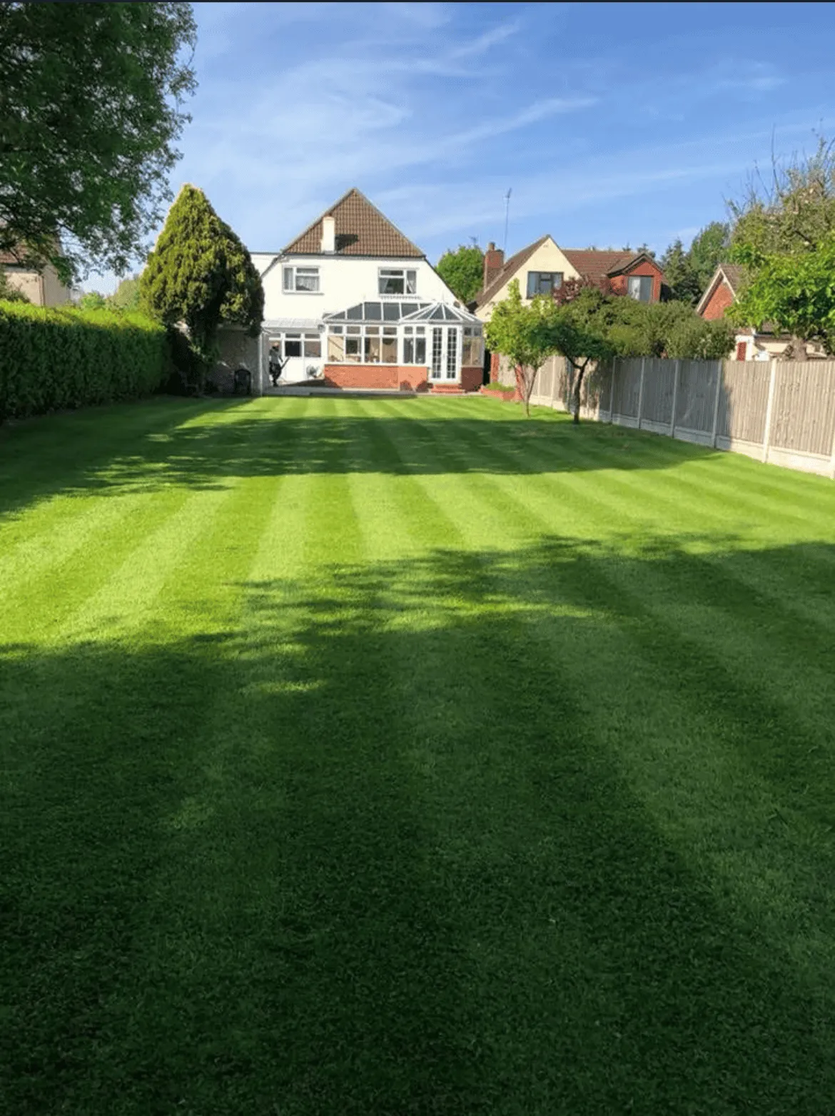 Grass-Cutting-Services-Bicester