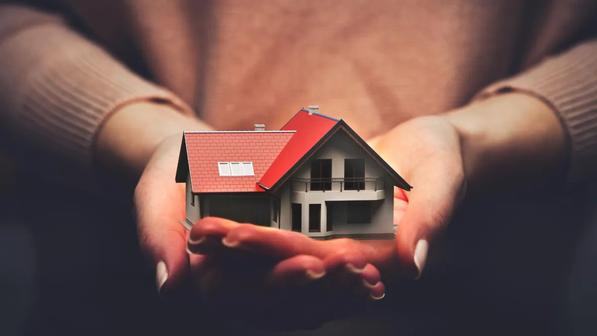 benefits of hiring a public adjuster
