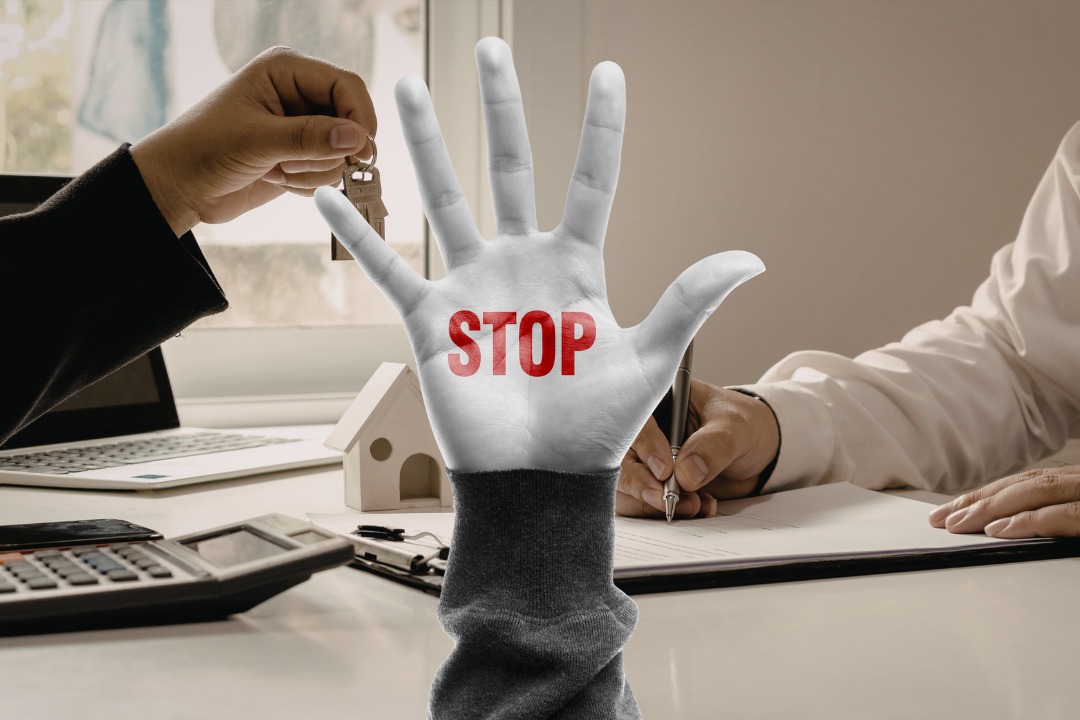 Government shutdown risking home closings (October 2025 - Newsletter)