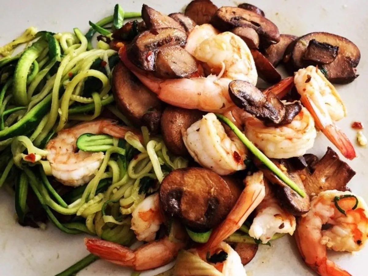 Shrimp and Mushroom Zoodles