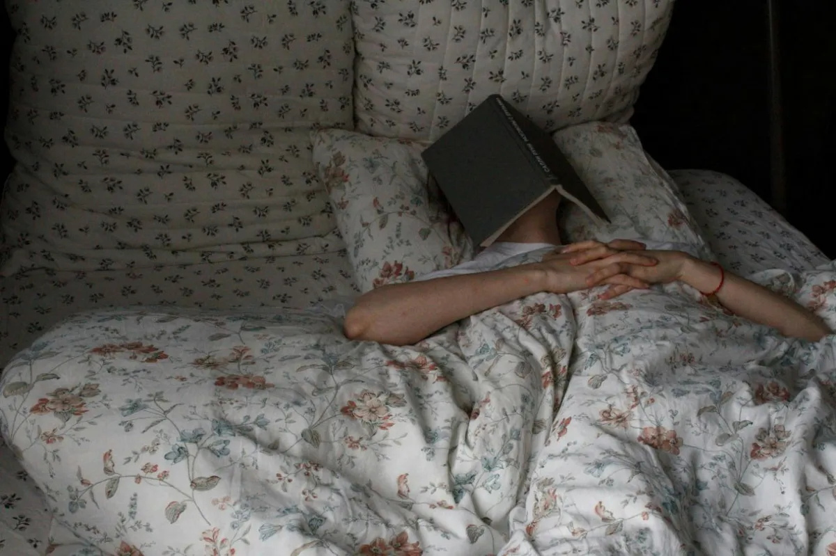 Getting Out of Your Head and Into Your Body During Sex