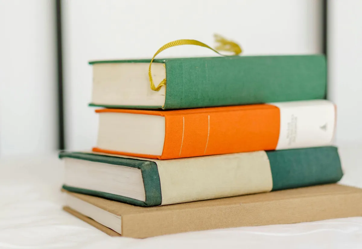 Best Sex Books for Couples: Expert Picks for a Better Love Life