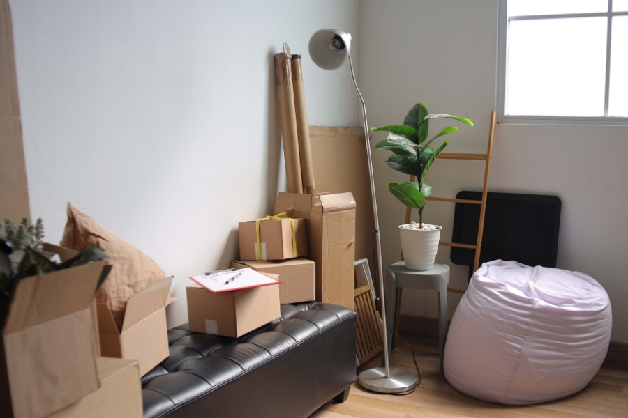Why Junk Removal Is Essential Before Moving or Downsizing