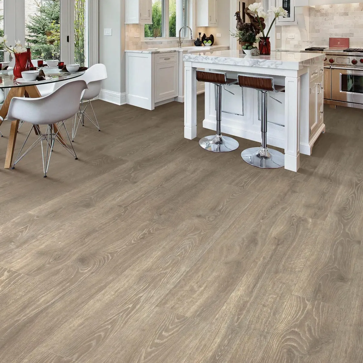 How to Choose the Best Flooring for High Traffic Areas
