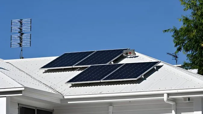 Top 5 Benefits of Hybrid Solar Systems in Australia