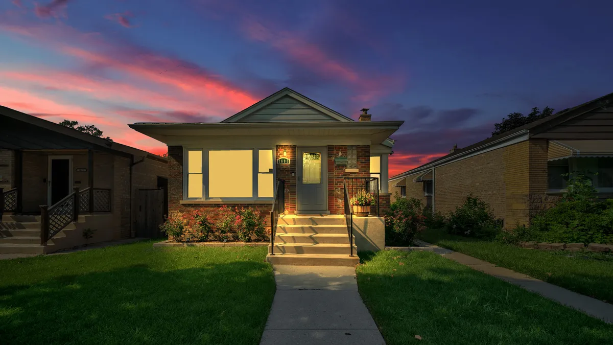 Why Professional Photography Helps Chicago Homes Sell Faster in 2025