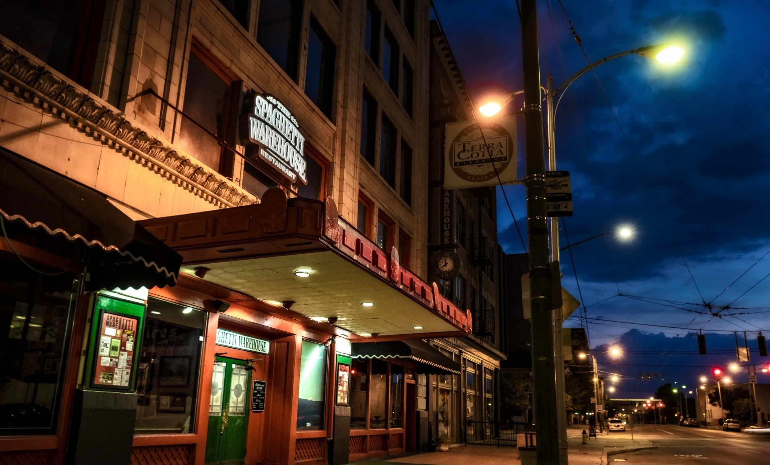 Spaghetti Warehouse: Where Every Meal Feels Like a Celebration