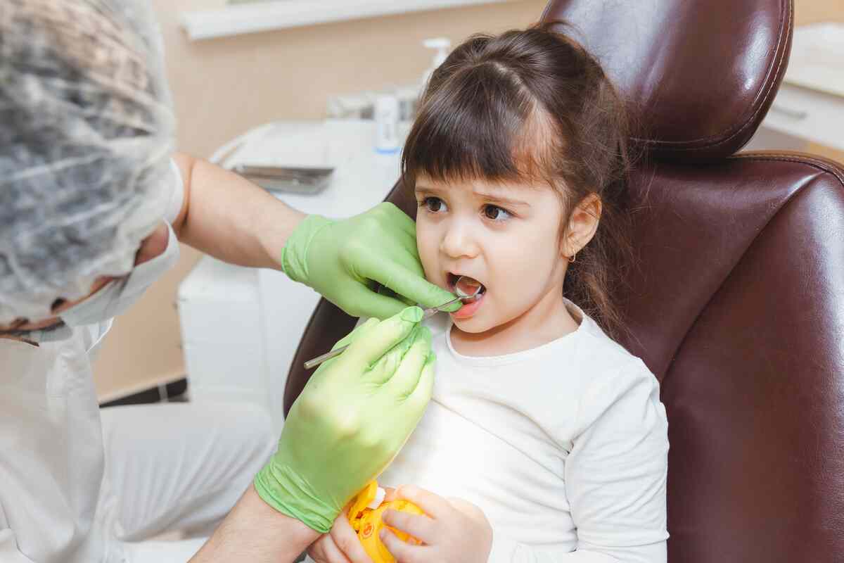 prevent tips of pediatric dental injuries