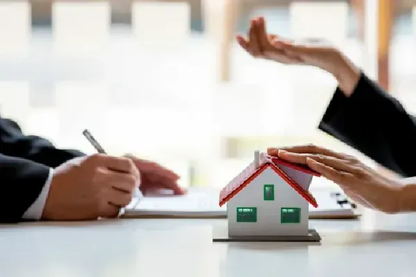 Fixed Rate Mortgage vs. Adjustable Rate Mortgage