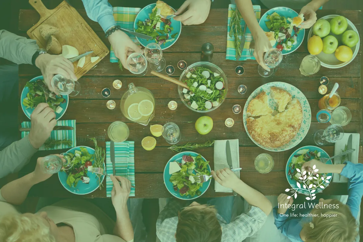 Dining Out Smart — Healthy Holiday Eating Tips