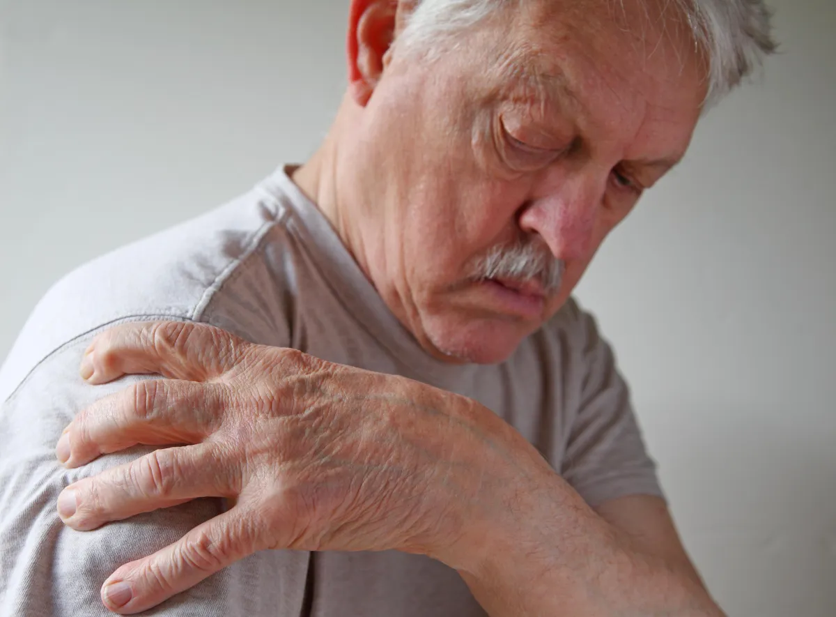 Shoulder pain treatment in Towson, shoulder specialist in Maryland, physical therapy in Towson, rotator cuff tear therapy in Baltimore, frozen shoulder treatment near me, arthritis shoulder care in Towson, non-surgical shoulder pain relief in Maryland, best physical therapy clinic in Towson, local shoulder pain expert, Towson orthopedic therapy,