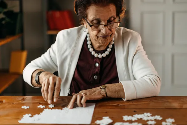 🌟 Piece by Piece: How Puzzling Builds Daily Confidence and Self-Esteem for Seniors