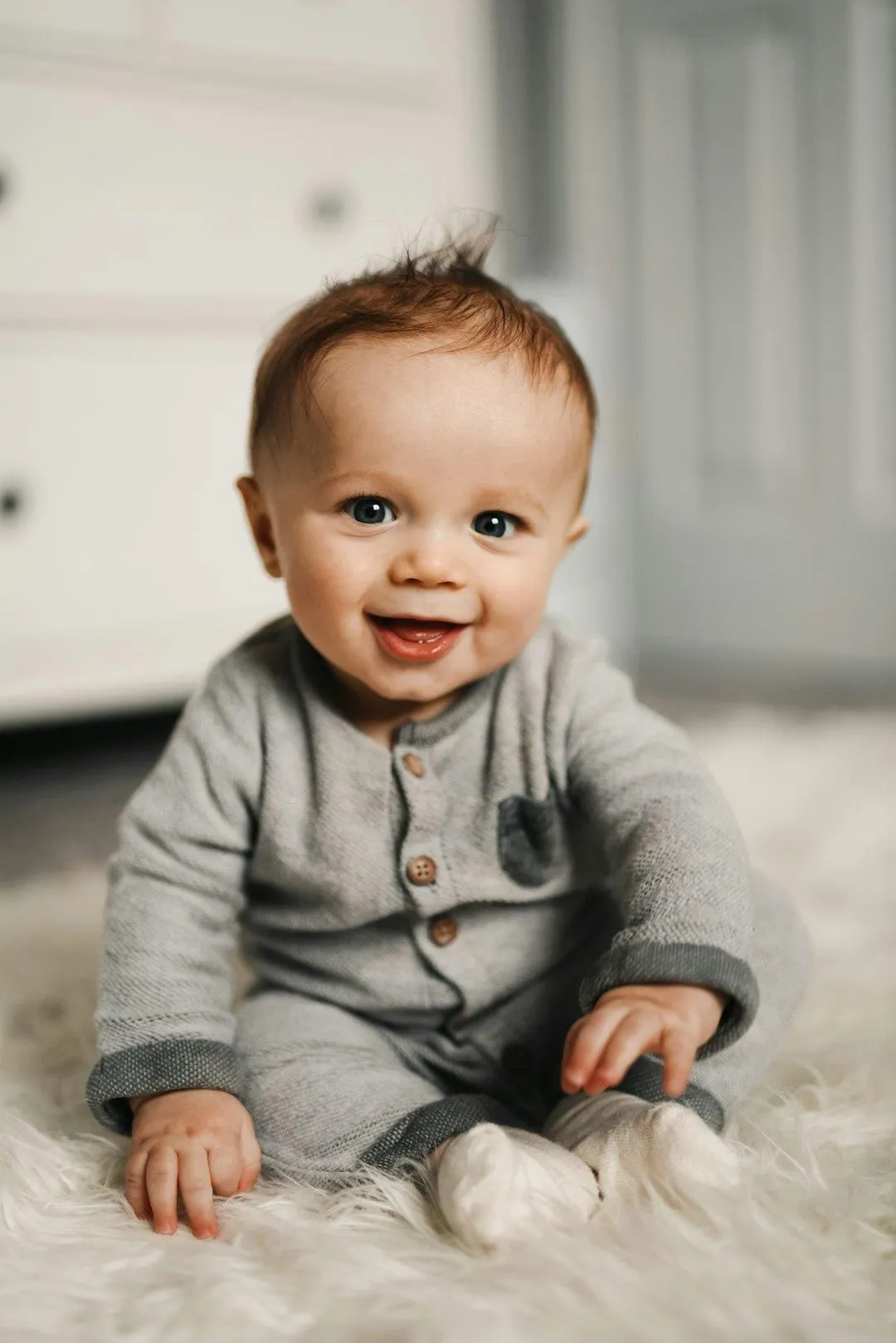 Teaching Self-Soothing Gently & Gradually: A Parent’s Guide